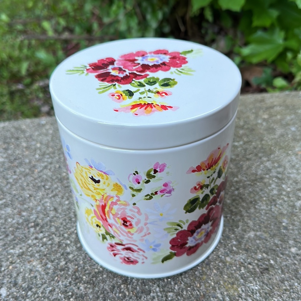 The Pioneer Woman Linen Canister Carbon Steel